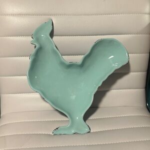 The Pioneer Woman Aqua Rooster Dish